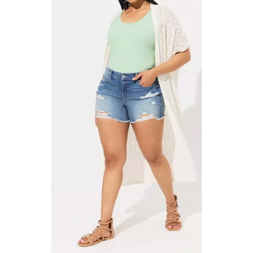Torrid Womens Crochet Duster 1/2 (1X-2X)  Boho Granola Festival Feminine‎ White
